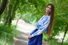 Nikkor (85/2.0). ������ 19.