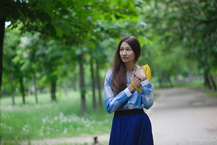 Nikkor (85/2.0). ������ 24.